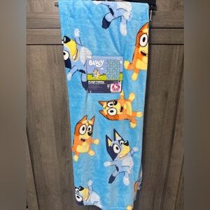 New Bluey & Bingo Dancing 50 x 70 Blue Soft Plush Throw Blanket On Hanger & Tag